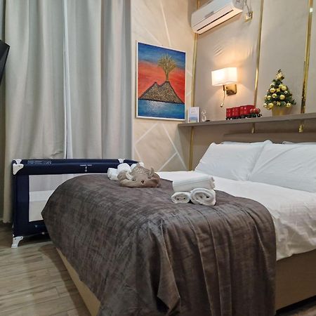 La Dimora Nei Presepi In San Gregorio Appartement Napels Buitenkant foto