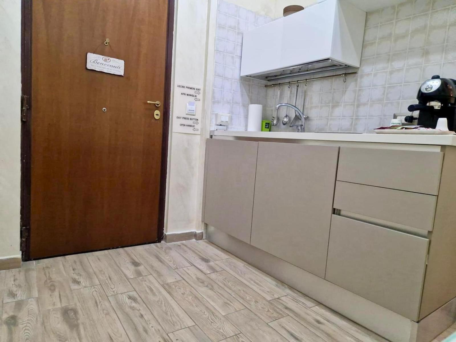 La Dimora Nei Presepi In San Gregorio Appartement Napels Buitenkant foto