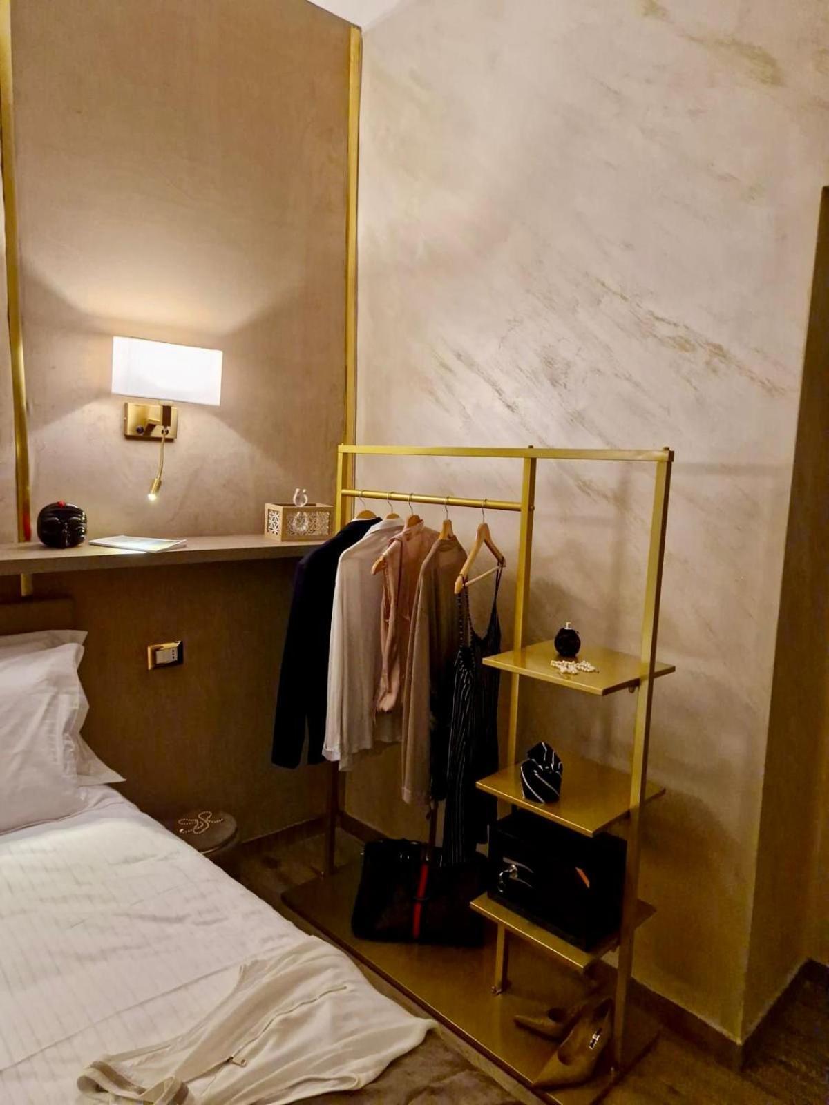 La Dimora Nei Presepi In San Gregorio Appartement Napels Buitenkant foto