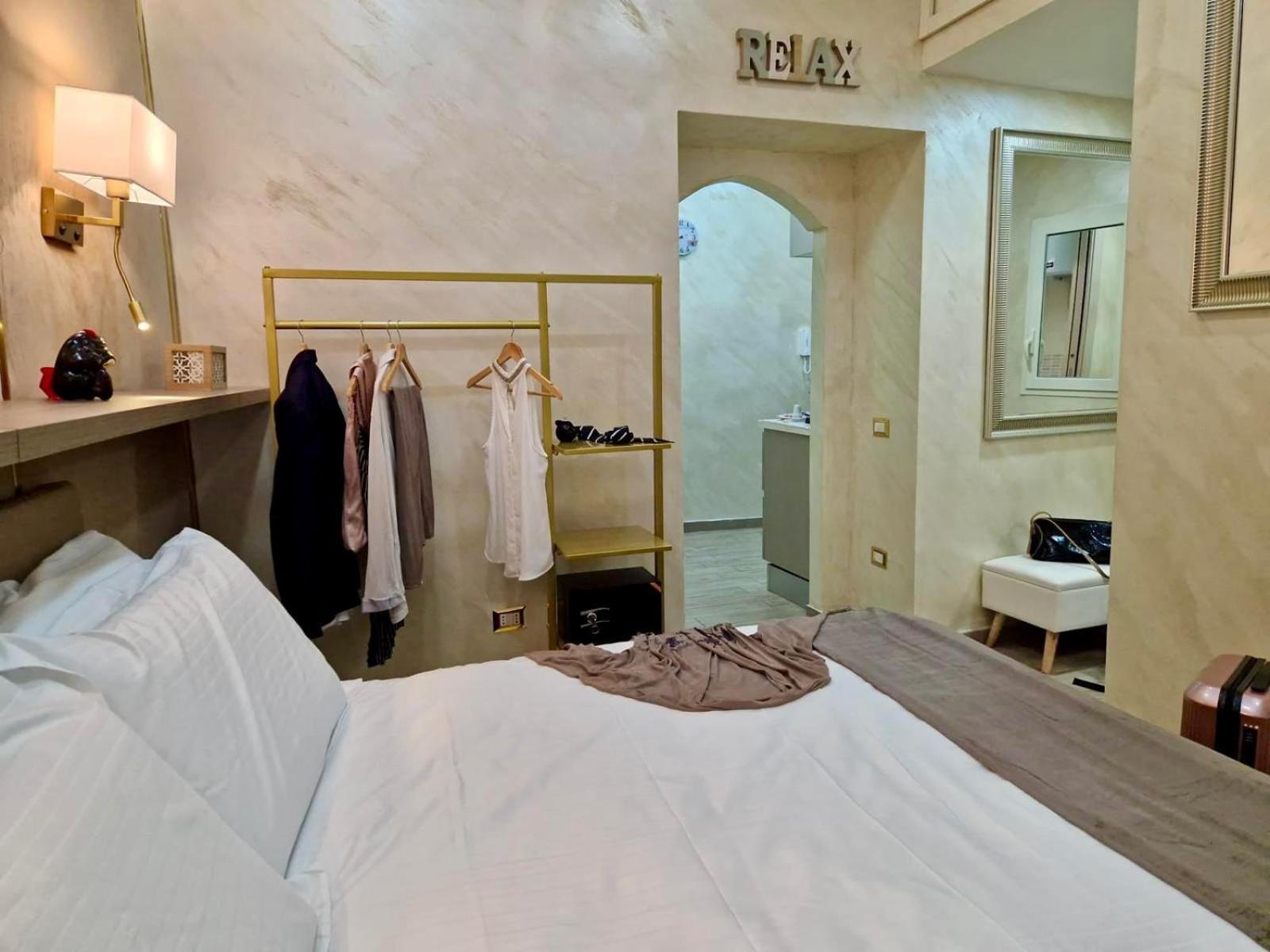 La Dimora Nei Presepi In San Gregorio Appartement Napels Buitenkant foto